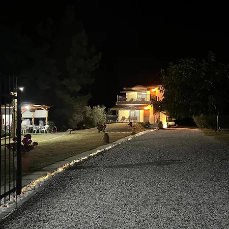 Апартаменты Epavli Xenia Pefkochori-paliouri 50m Палиури